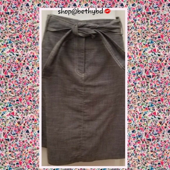 Julie Mitchell Dresses & Skirts - ⬇️💼 Julie Mitchell Urban Collection Skirt Sz 8